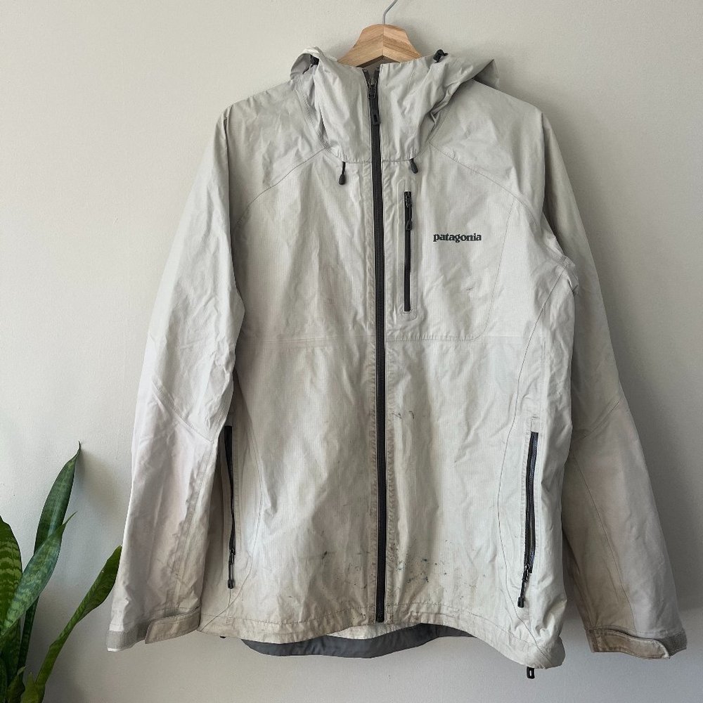 Patagonia Waterproof Shell